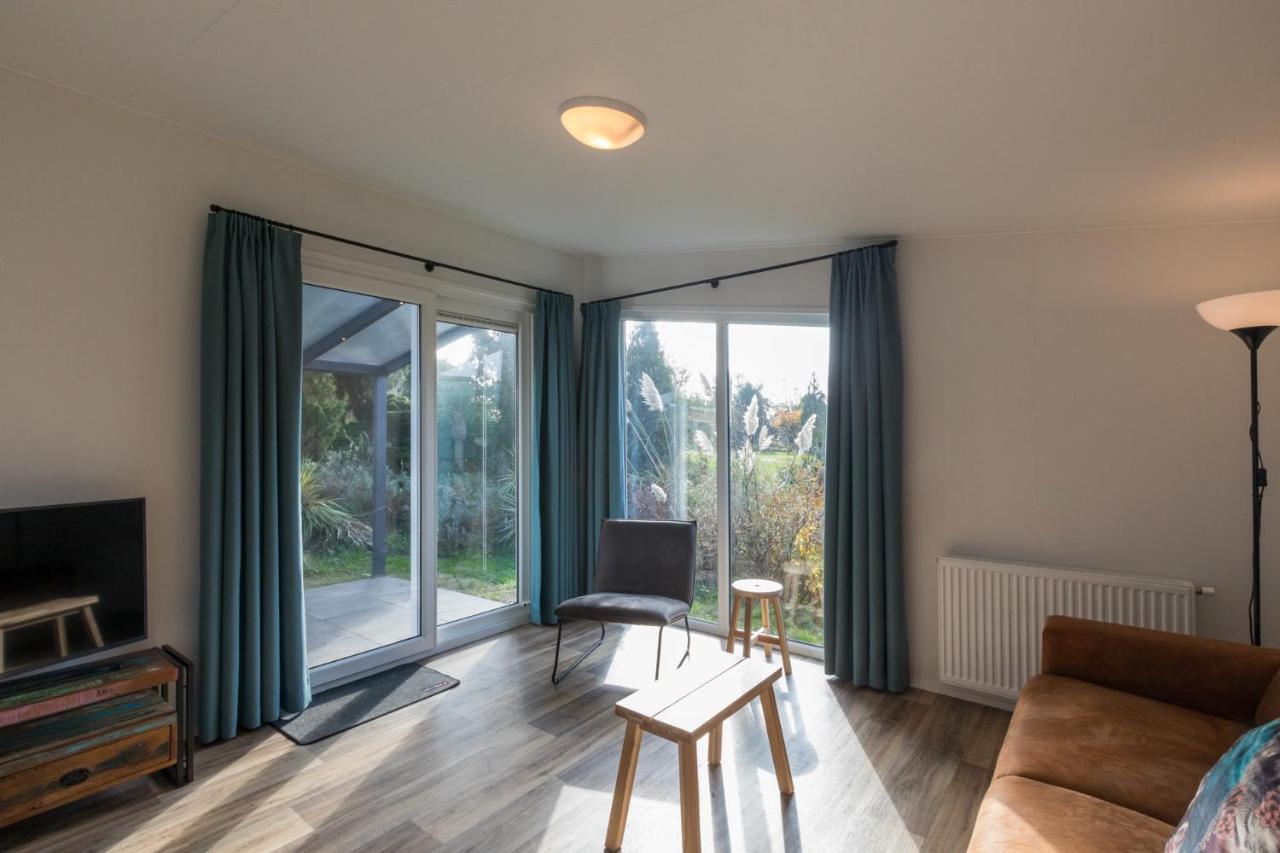 Welcome In - Vakantiepark Fort Den Haak Vrouwenpolder Exterior photo