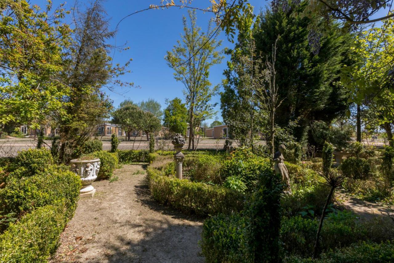 Welcome In - Vakantiepark Fort Den Haak Vrouwenpolder Exterior photo